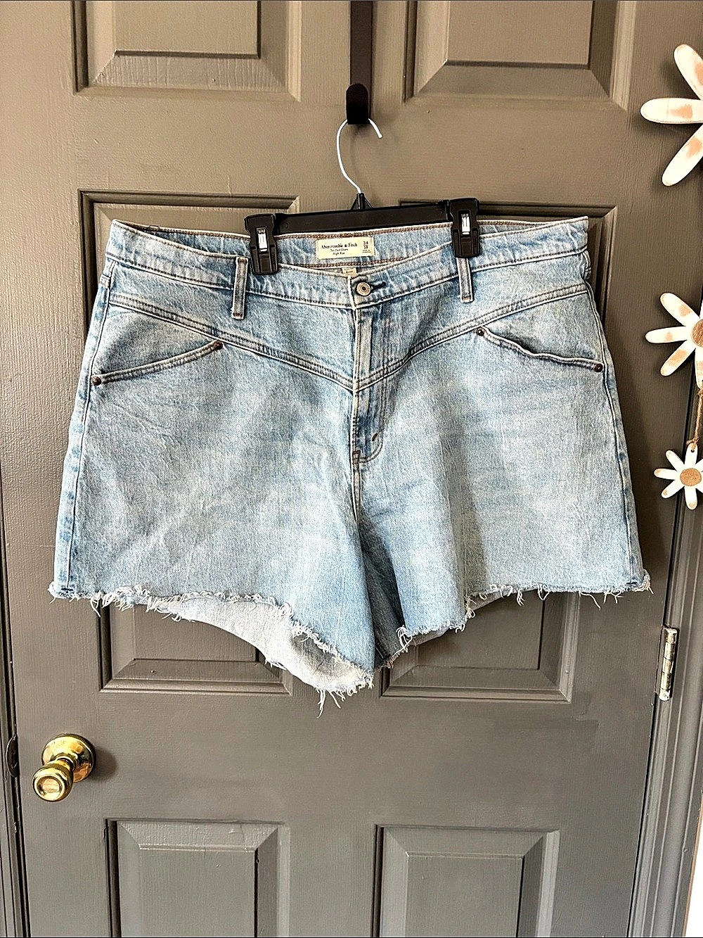 Abercrombie & Fitch Curve Love High Rise The Dad Short Denim Shorts Waist 34